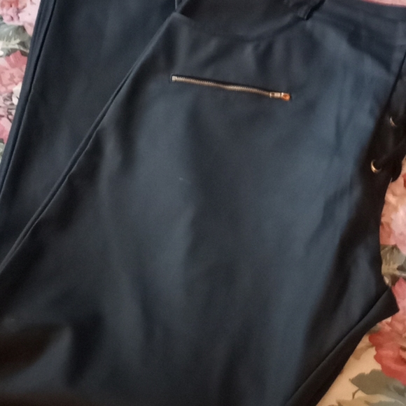 Fashion Nova Faux leather/ lace crotch size 3X - Picture 3 of 5